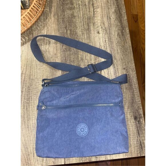 Kipling Blue Crossbody Annabelle Bag Purse - Picture 1 of 4